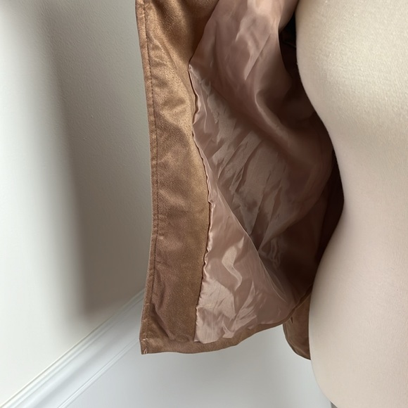 Western Style Fringed Jacket - Picture 9 of 12